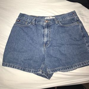 Vintage Tommy Hilfiger Boyfriend Shorts